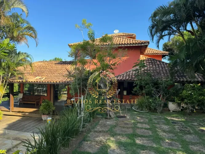 Búzios, casa na Praia da Ferradura