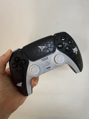 Controle Sony DualSense PS5 - The Last of Us Limited Edition