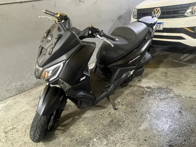 JoyRider 300 novíssima, baixa KM Oportunidade