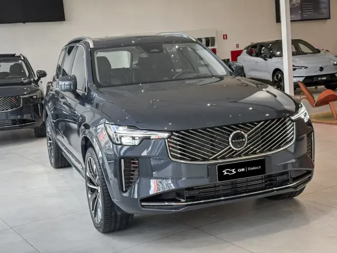 Volvo XC-90 XC 90 T-8 Híbrido R-design 2.0 5P 2025