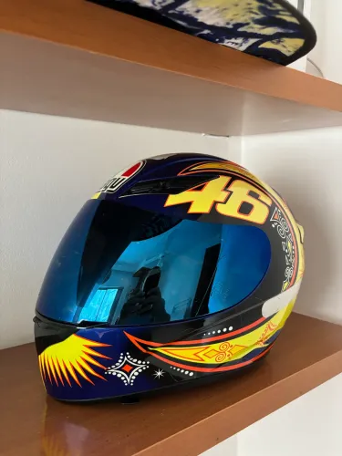 Capacete AGV K3 tamanho 61-62