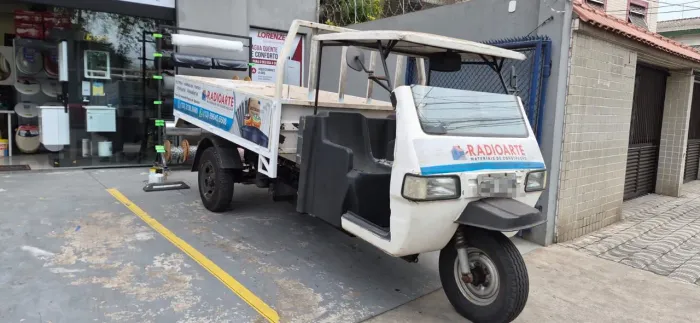 Caminhão basculante Gurgel TA-01