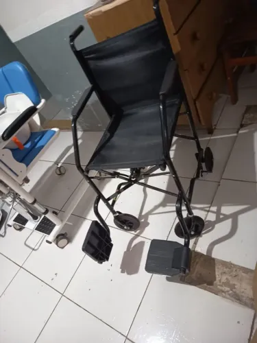 Cadeira de Transporte dobrável