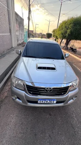Toyota Hilux CD SRV D4-d 4X4 3.0 TDI Diesel AUT 2015