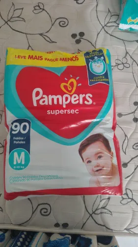 Fralda Pampers Super sec, tamanho M com 90 unidades