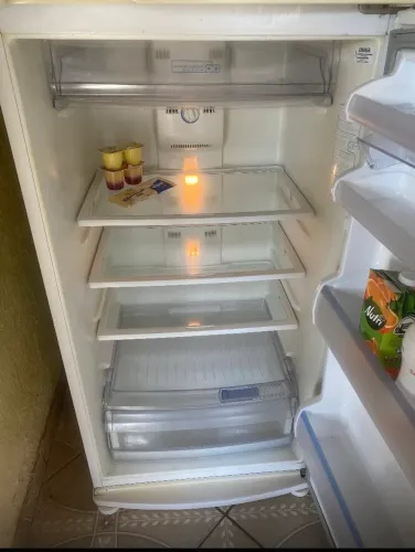Geladeira frost free consul