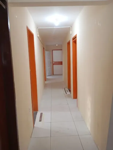 pintor trabalho na diária ou empeleitado