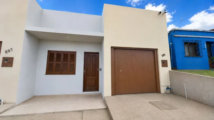 Casa à Venda - Menino Deus, Bagé