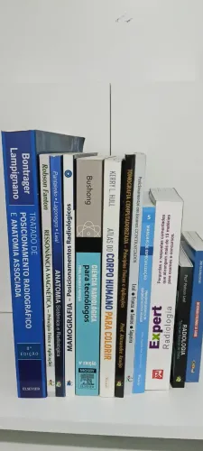 Vendo coleção de livros de Radiologia