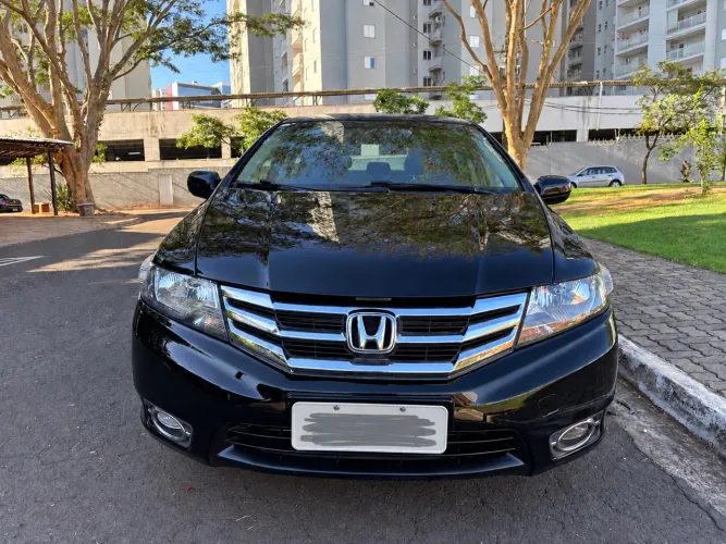 Honda City Sedan LX 1.5 Flex 16V 4P Aut. 2013