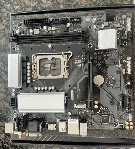 Placa Mãe Gigabyte B760m Gaming Wifi Rev.1.4 Intel LG 1700