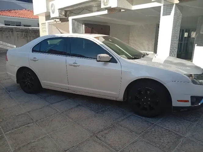 Ford Fusion SEL 3.0 V6 AWD 24V 243cv Aut. 2011