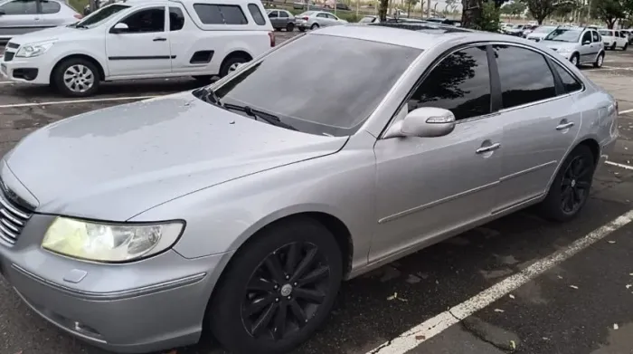 Hyundai Azera GLS 3.3 V6 24V 4P Aut. 2010
