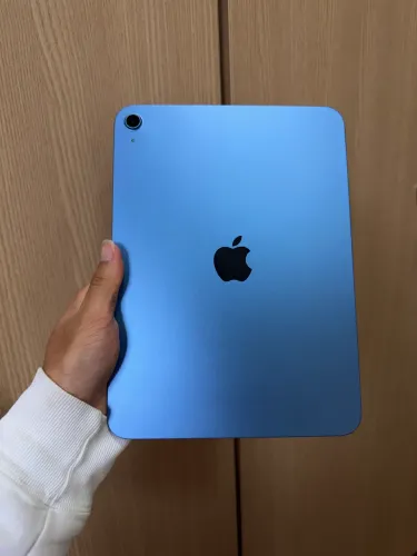 Apple iPad 11" A16 Wi-Fi 128GB Azul - Bateria: 100%