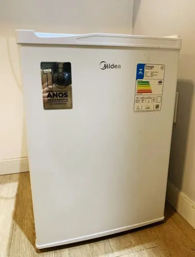 Frigobar Refrigerador Midea