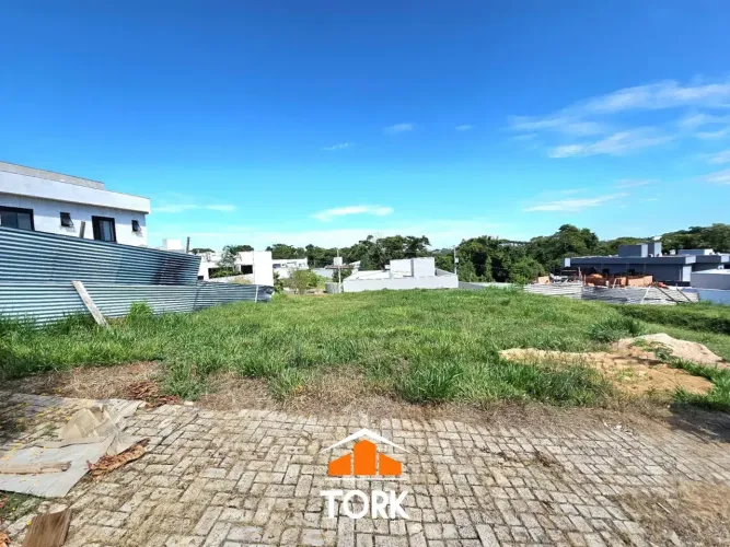 Terreno no Condomínio Porto Madero