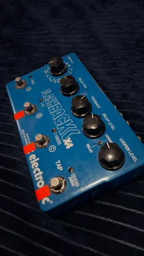 VENDO Pedal TC Electronic Flashback X4 Delay & Looper