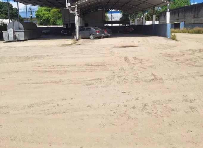 Vendo pátio 10000m2