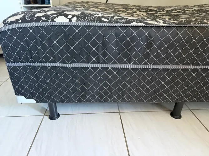 Cama box acoplada colchão e base