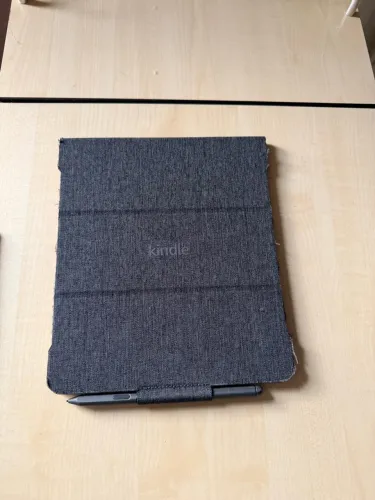 Kindle Scribe perfeito com capa e caneta