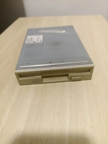 Drive 3:1/2 1.44mb Sony