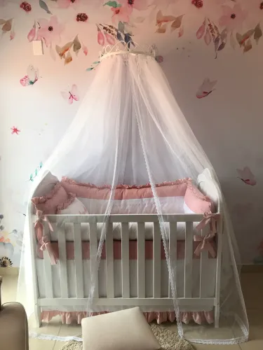 Kit Berço Completo para Menina - Excelente Estado