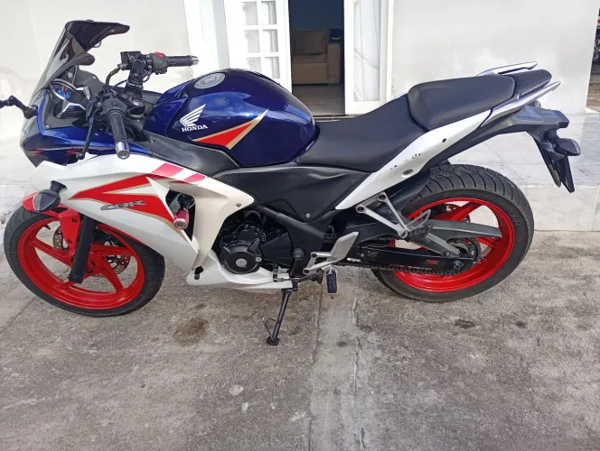CBR 250R 2012