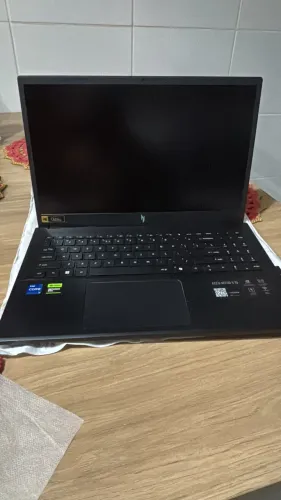 Acer nitro v15 i7 rtx 5050