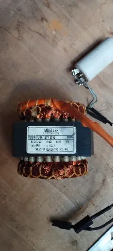Estator centrífuga Mueller antiga semi-novo 110v