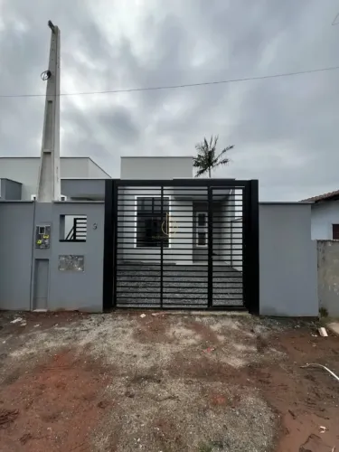 Casa geminado planta baixa 2 quartos no Jardim Paraíso