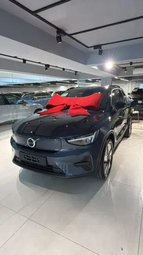 Volvo EX40 Plus P6 (elétrico) 2026