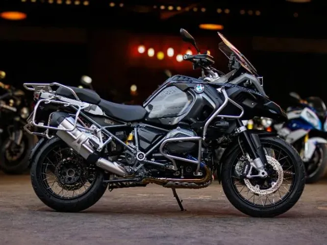 BMW R 1200 GS Adventure Triple Black 1200 cc