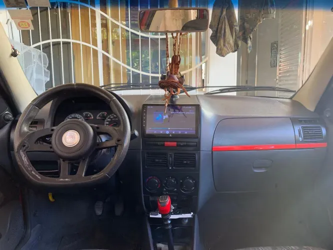 Fiat Palio ELX 1.3 MPI Flex 8V 4P 2004