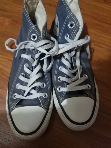 All star azul tamanho 33