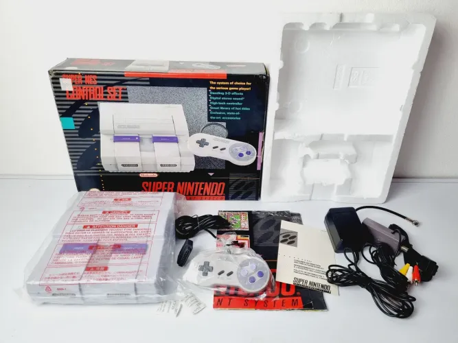 533- SUPER NINTENDO CONTROL SET