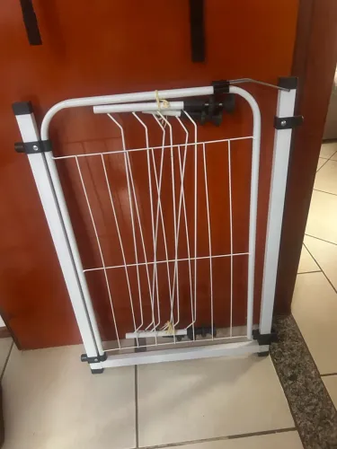 Cerca portão para cachorro
