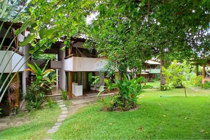 Apartamento mobiliado à venda no centro de Arraial dAjuda!
