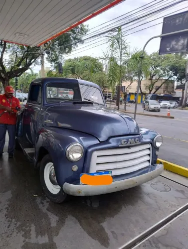 Chevrolet C-10 2.5/4.1 1951
