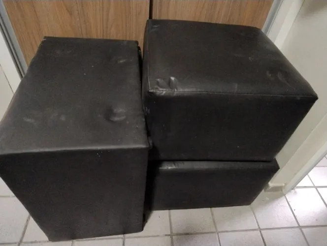 Conjunto de Puff preto não rasgada Inteiro