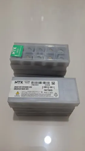 Caixa 10un Inserto Ceramico NTK CNGX120716T02020 SX6 Original Japan