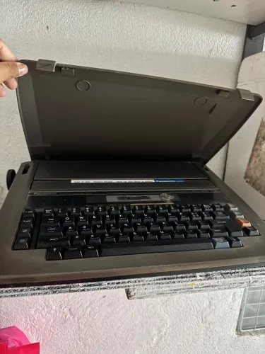 Máquina de escrever