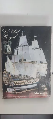 navio de guerra francês Le Soleil Royal.