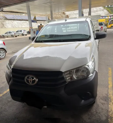 Toyota Hilux CS 4X4 2.8 TDI Diesel Mec. 2020
