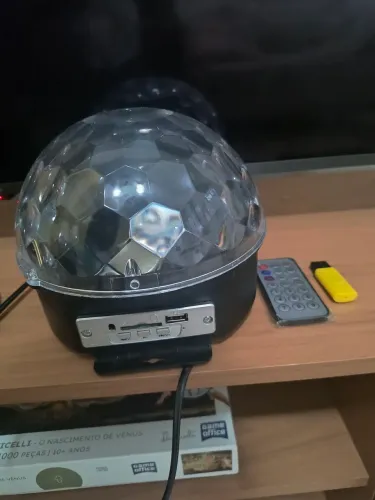 Luz de festa c música ?