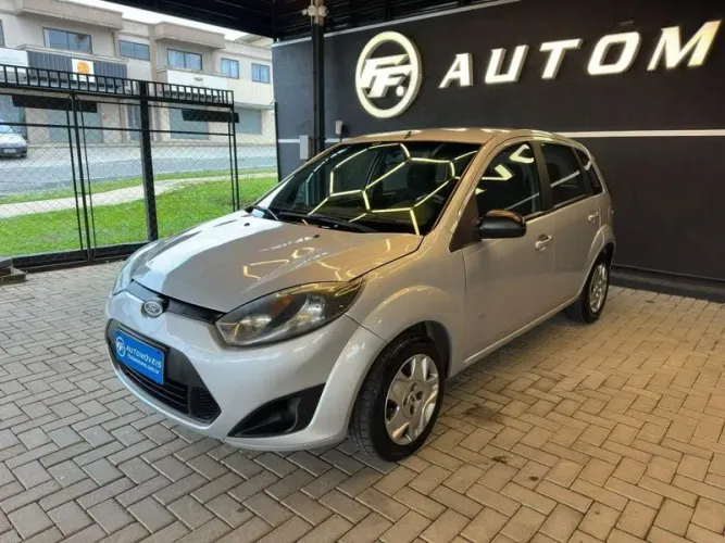 Ford Fiesta 1.0 Rocam SE Plus Hatch 8V Flex 4P Manual 2014