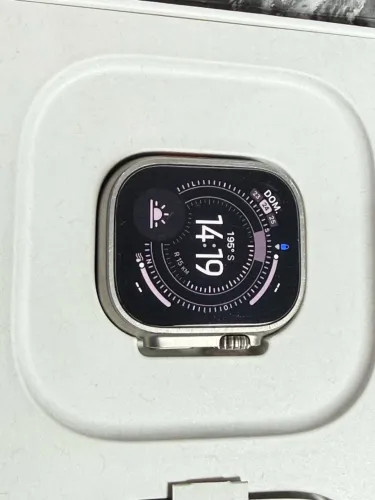 Apple Watch Ultra 2 49mm - Bateria 94% - Excelente Estado