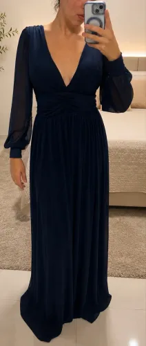 Vestido azul marinho