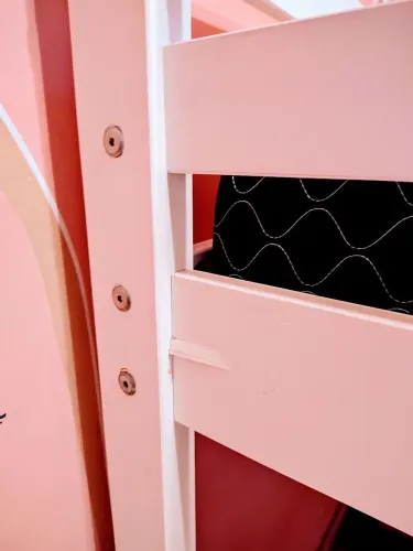 Cama infantil marca casa tema com escorregador 