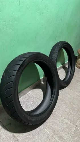 Vendo pneu Pirelli Sport Demon 