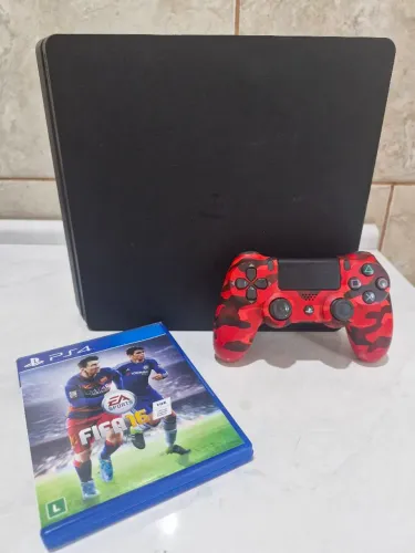 Playstation 4 Slim de 1TB ( desbloq disponível)